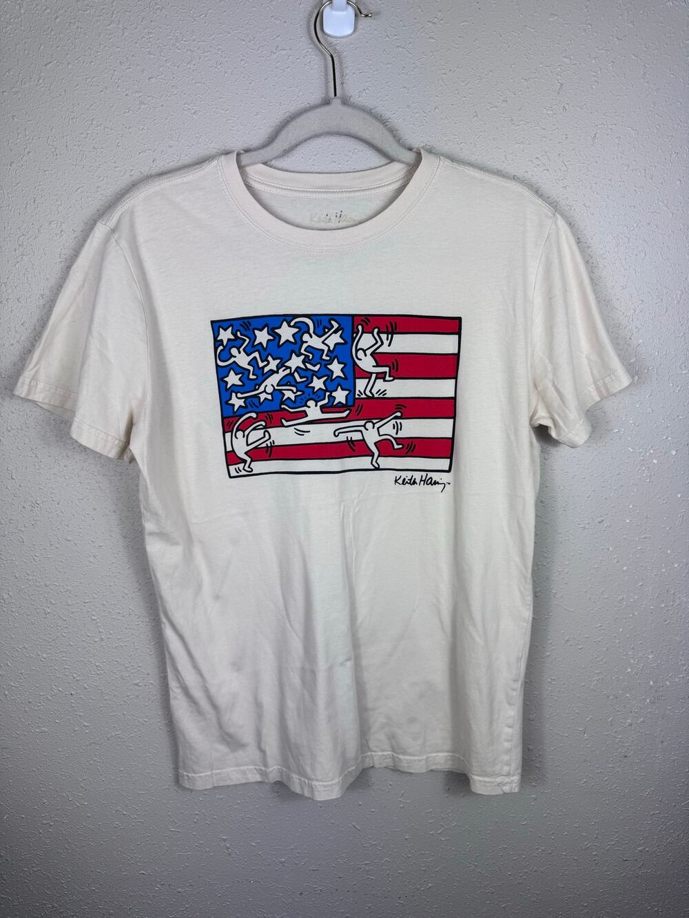 Keith Haring's Dancing Figures and American Flag Tee Size Medium
